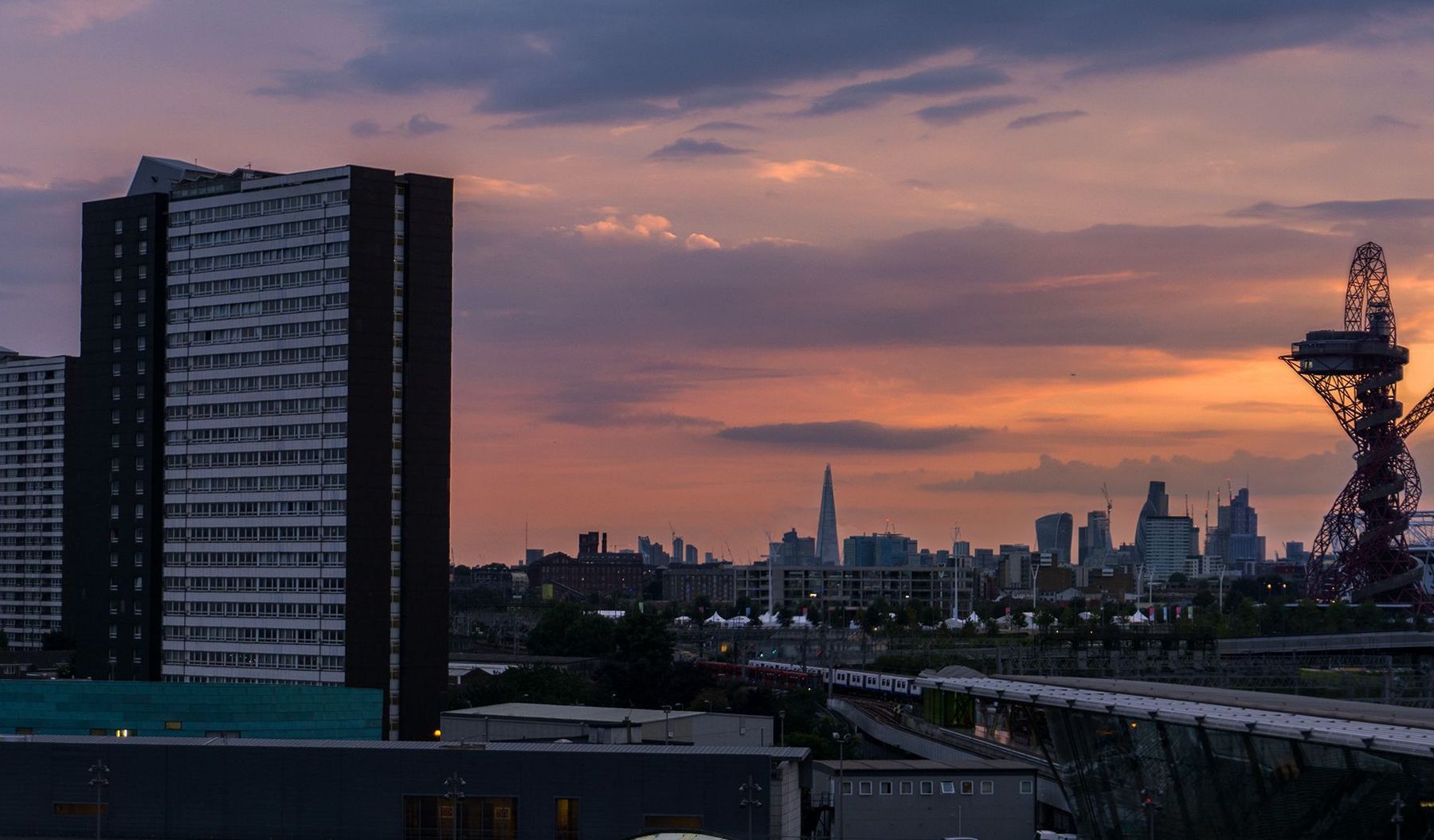 Ilford Area Guide - Douglas Allen