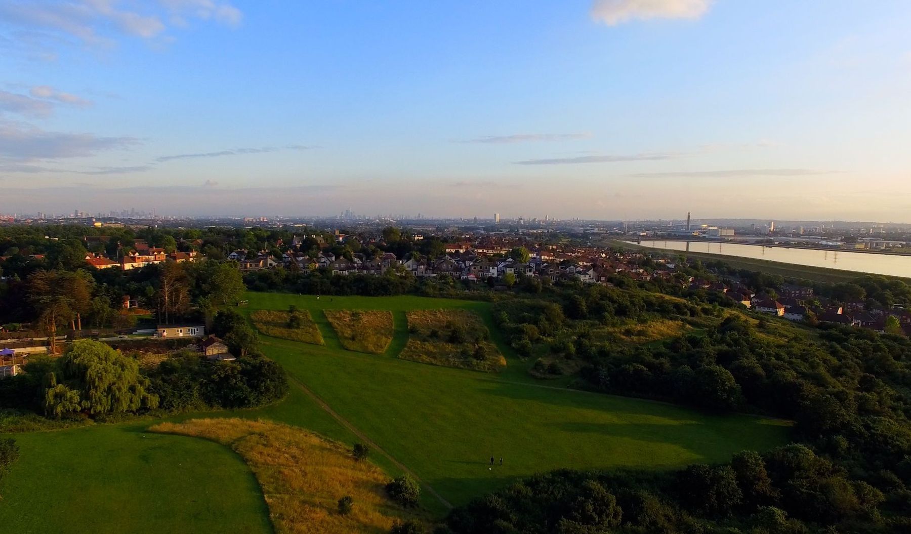Loughton Area Guide - Douglas Allen